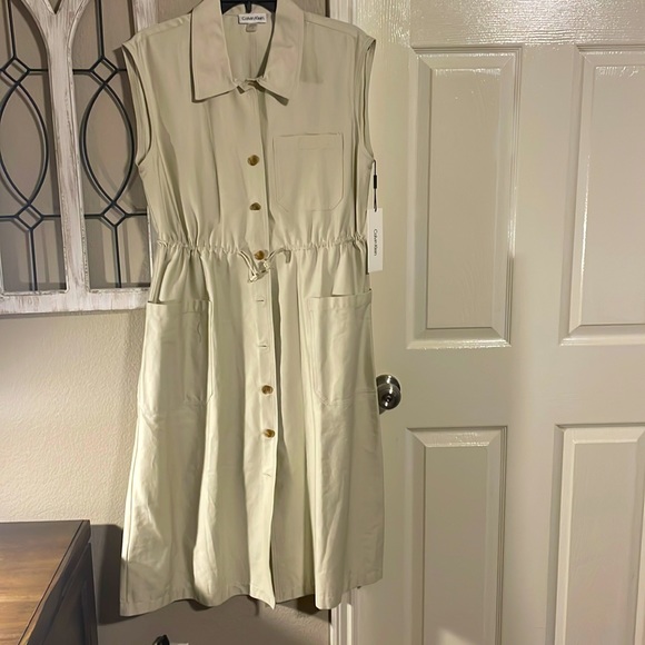 Calvin Klein Maxi Dress - Picture 2 of 6